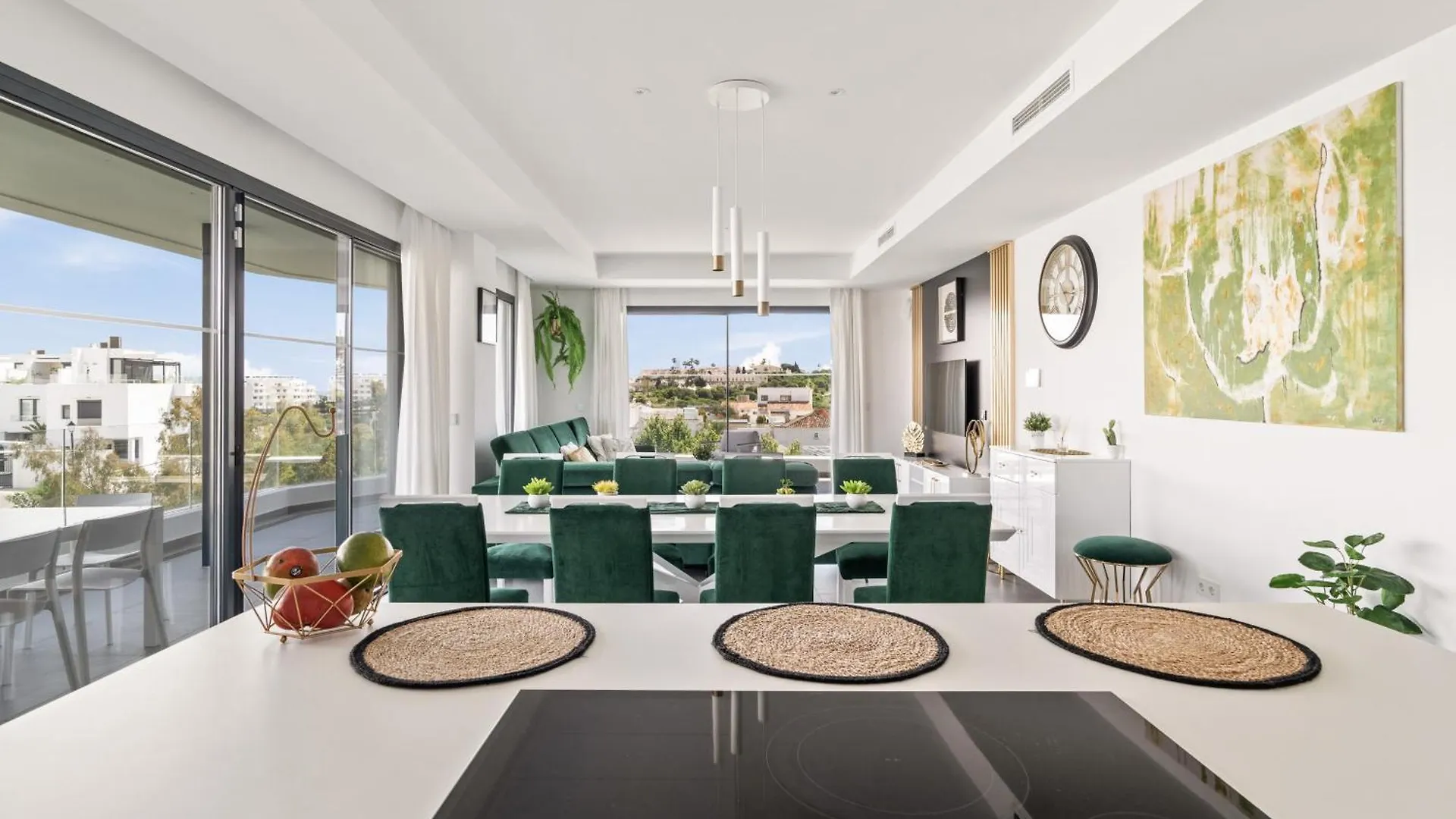 Luxury Apartment Agnieto - The View Fuengirola 0*,  Spain